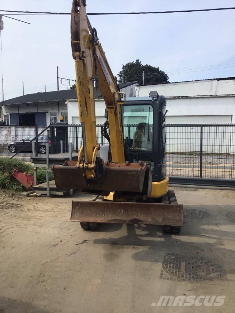 Bobcat S 70 スキッドステアローダー