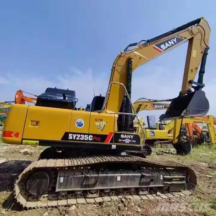 Sany SY235C 大型油圧ショベル12t以上（パワーショベル・ユンボ）