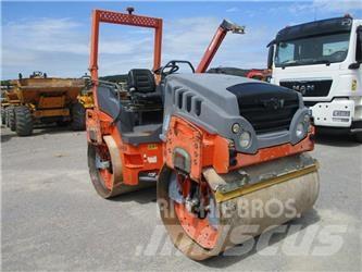 Hamm HD 14 VV タンデムローラ