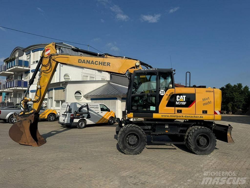 CAT M 318 F ホイール式油圧ショベル（パワーショベル・ユンボ・バックホー）