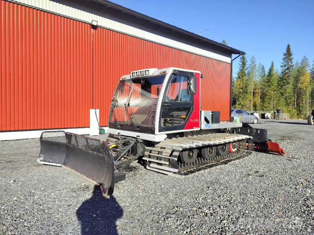 Prinoth Husky スノーグルーマー
