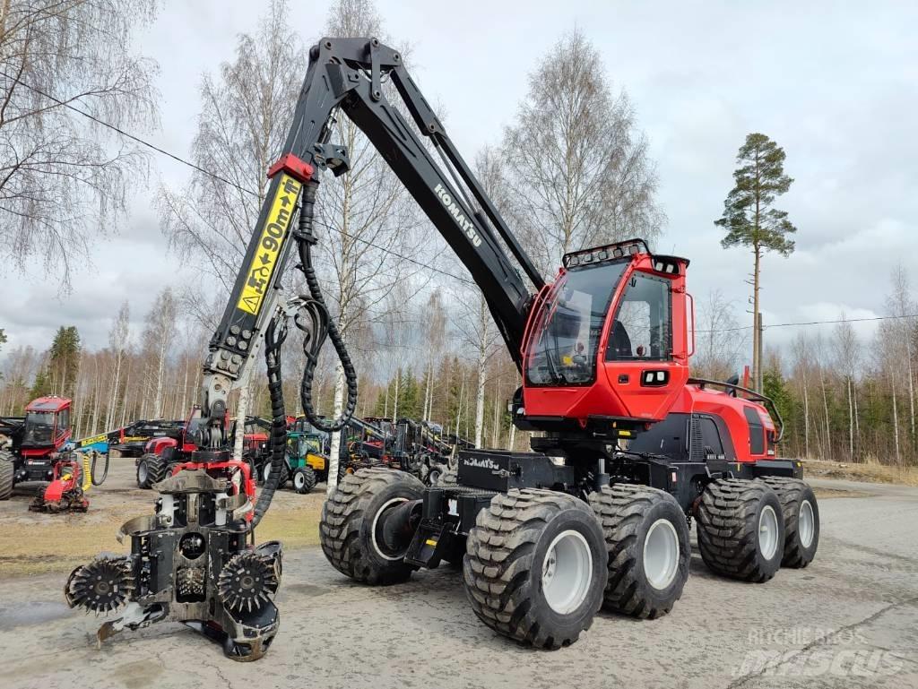 Komatsu 901 XC ハーベスター