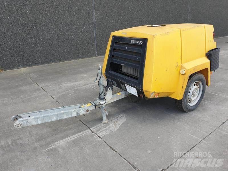 Kaeser M 30 コンプレッサー