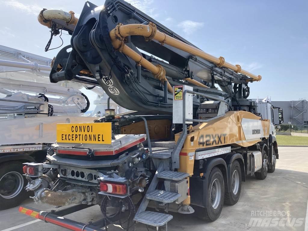 Liebherr THP 42 コンクリートポンプ車