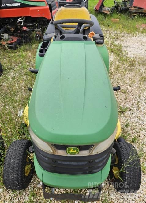 John Deere X 300 R 乗用・自走モア/芝刈り機