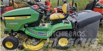 John Deere X 300 R 乗用・自走モア/芝刈り機