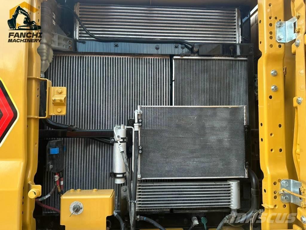 CAT 330 中型油圧ショベル 7ｔ-12ｔ（ユンボ・パワーショベル・バックホー）