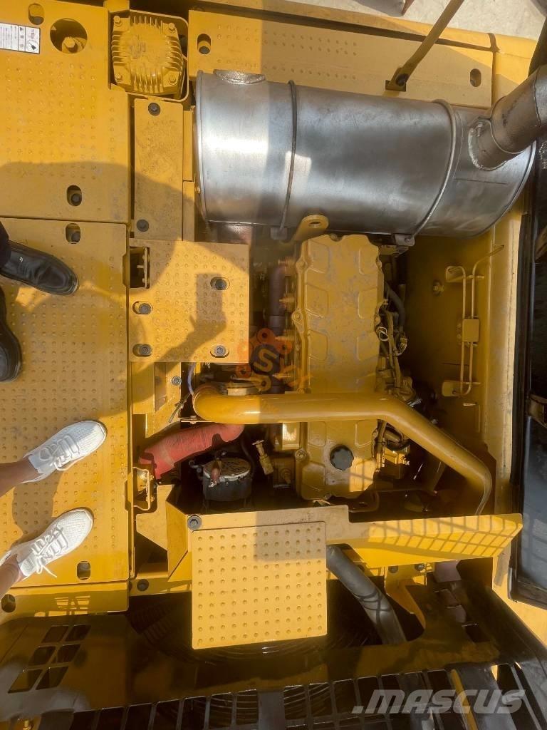 CAT 336 D 大型油圧ショベル12t以上（パワーショベル・ユンボ）