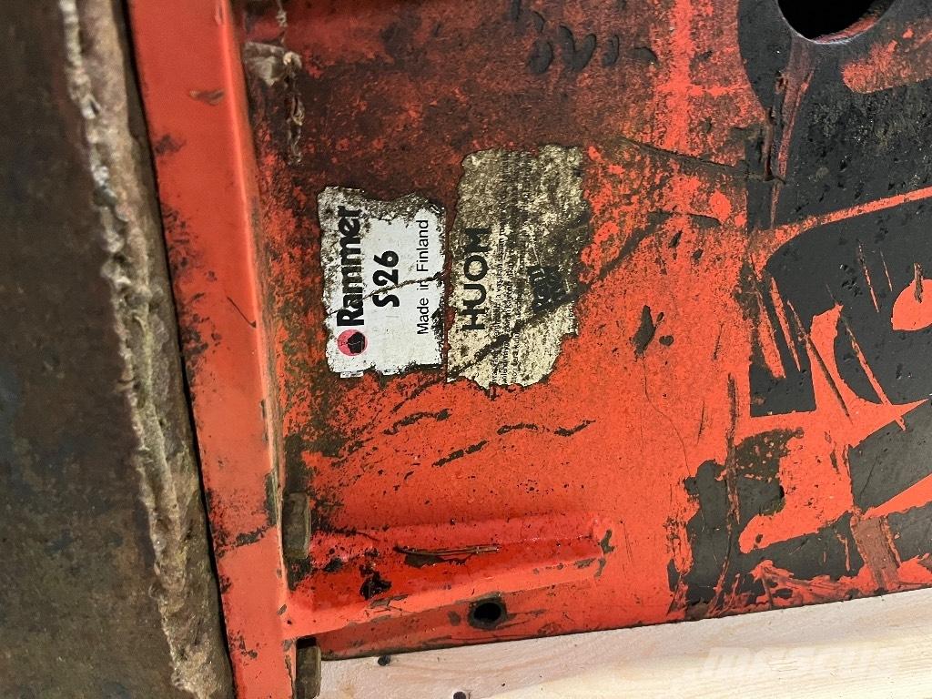 Rammer S26 ハンマー／ブレーカ