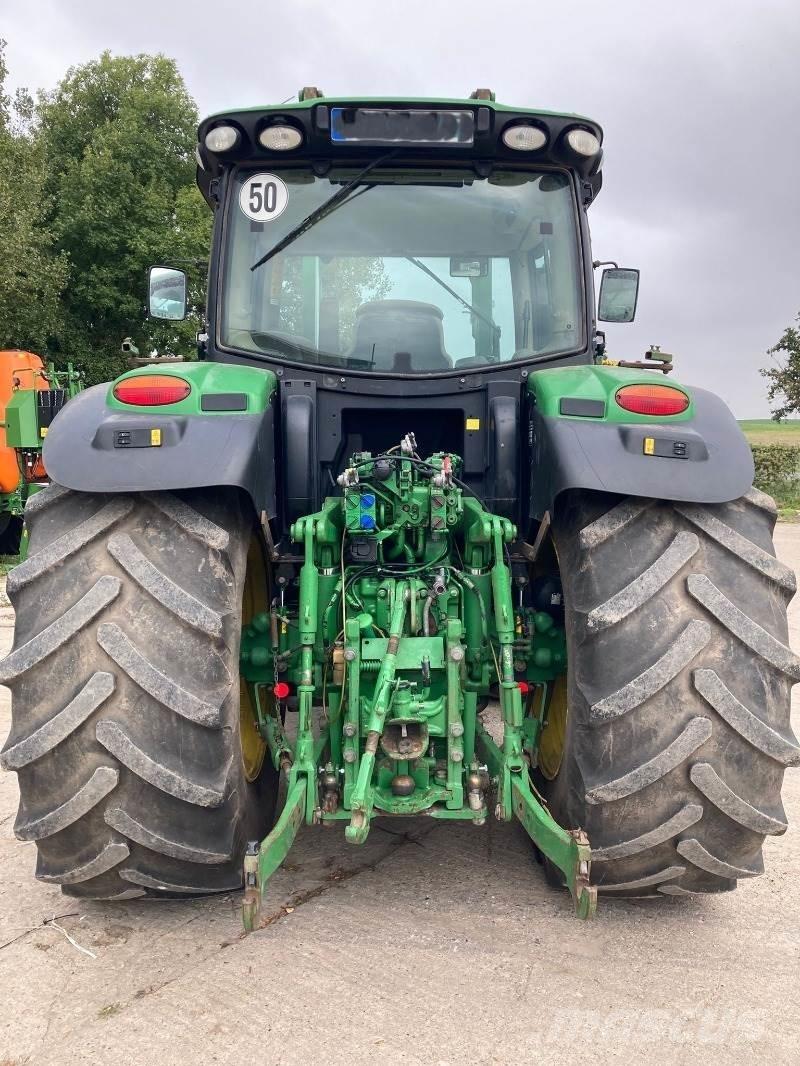 John Deere 6150R トラクター