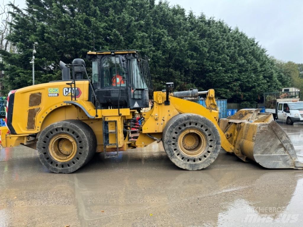 CAT 966 M ホイールローダー・タイヤショベル