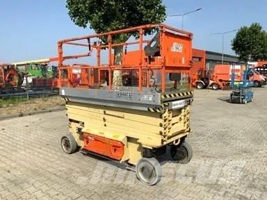 JLG 2646 ES シザースリフト