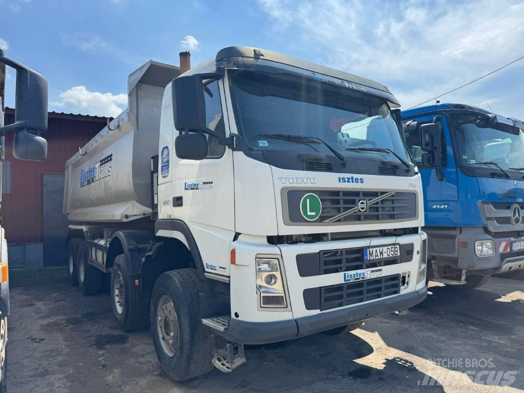 Volvo FM 13 480 8X6 ダンプ