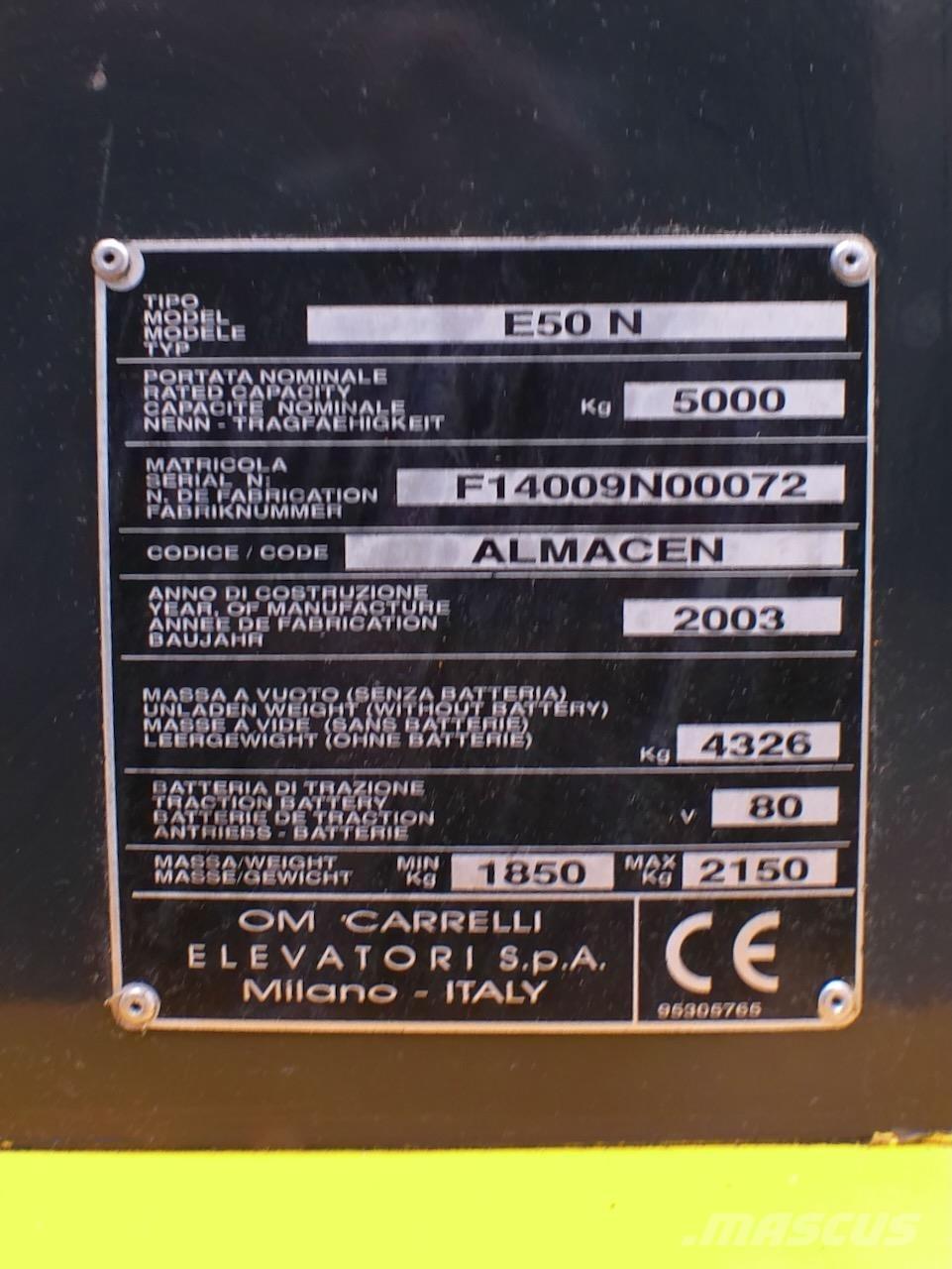 OM E50N バッテリーフォークリフト