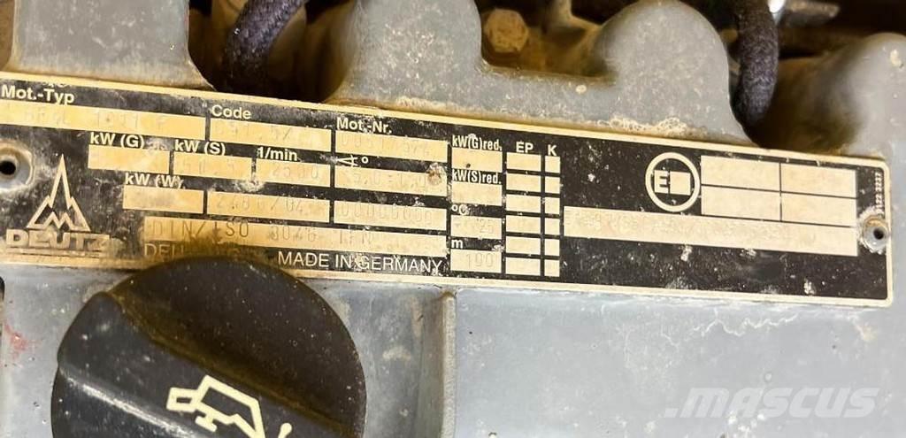 Bomag BW 151 AD-2 タンデムローラ