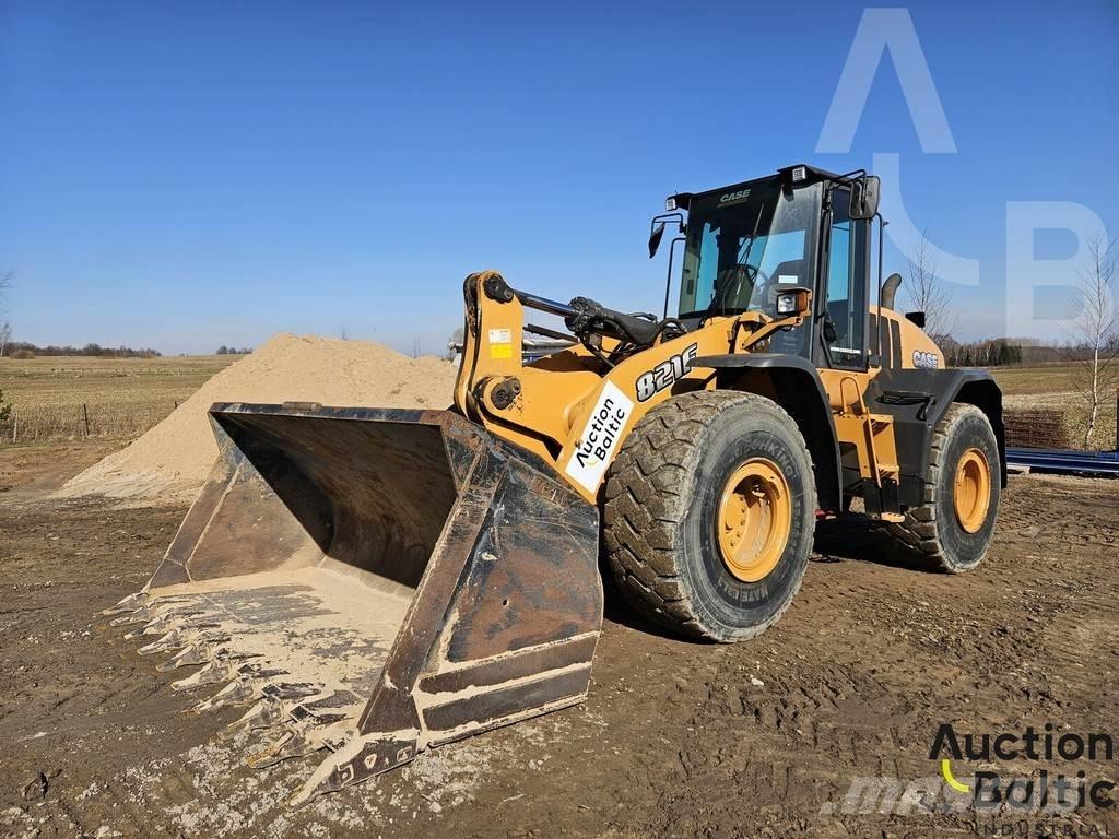 CASE 821 F ホイールローダー・タイヤショベル