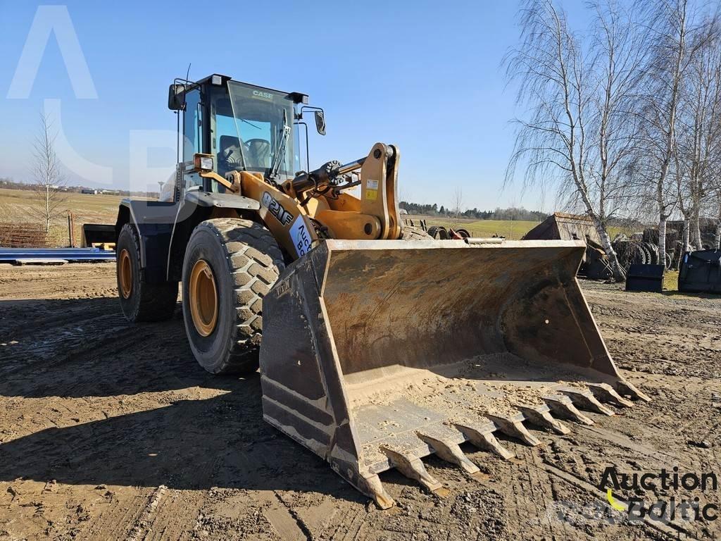 CASE 821 F ホイールローダー・タイヤショベル