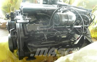 Cummins L325-20 エンジン