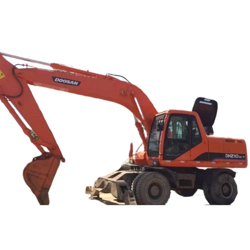 Doosan DH210W-7 ホイール式油圧ショベル（パワーショベル・ユンボ・バックホー）