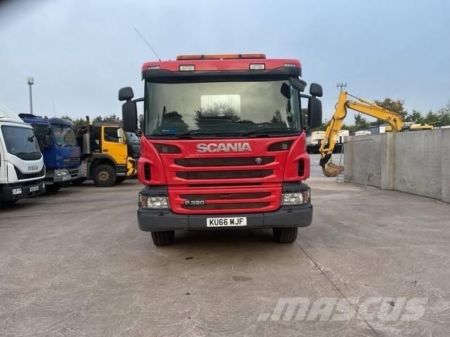 Scania P 320 ミキサー車