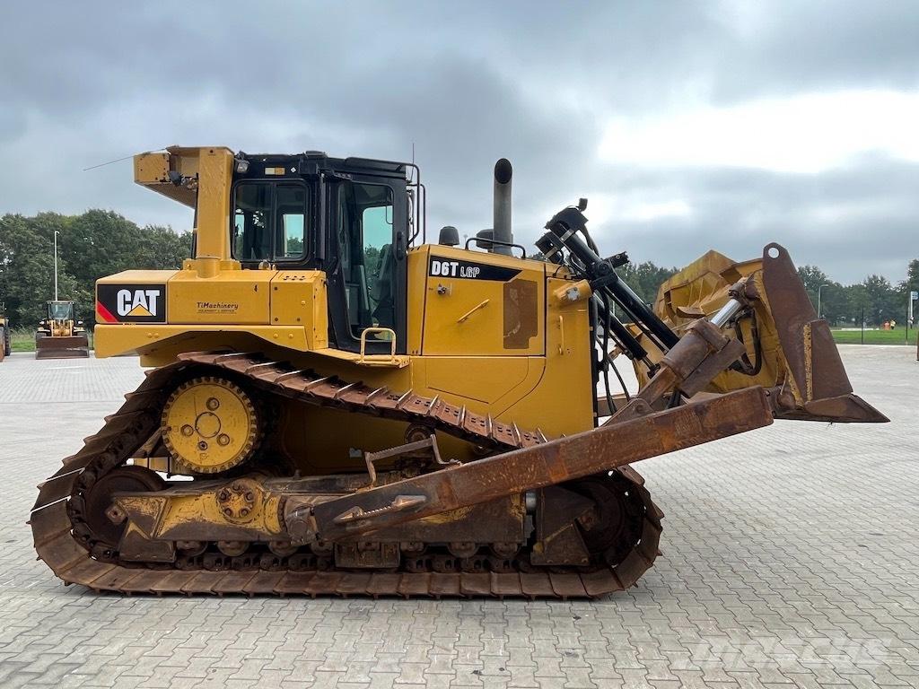 CAT D 6 T LGP ブルドーザー