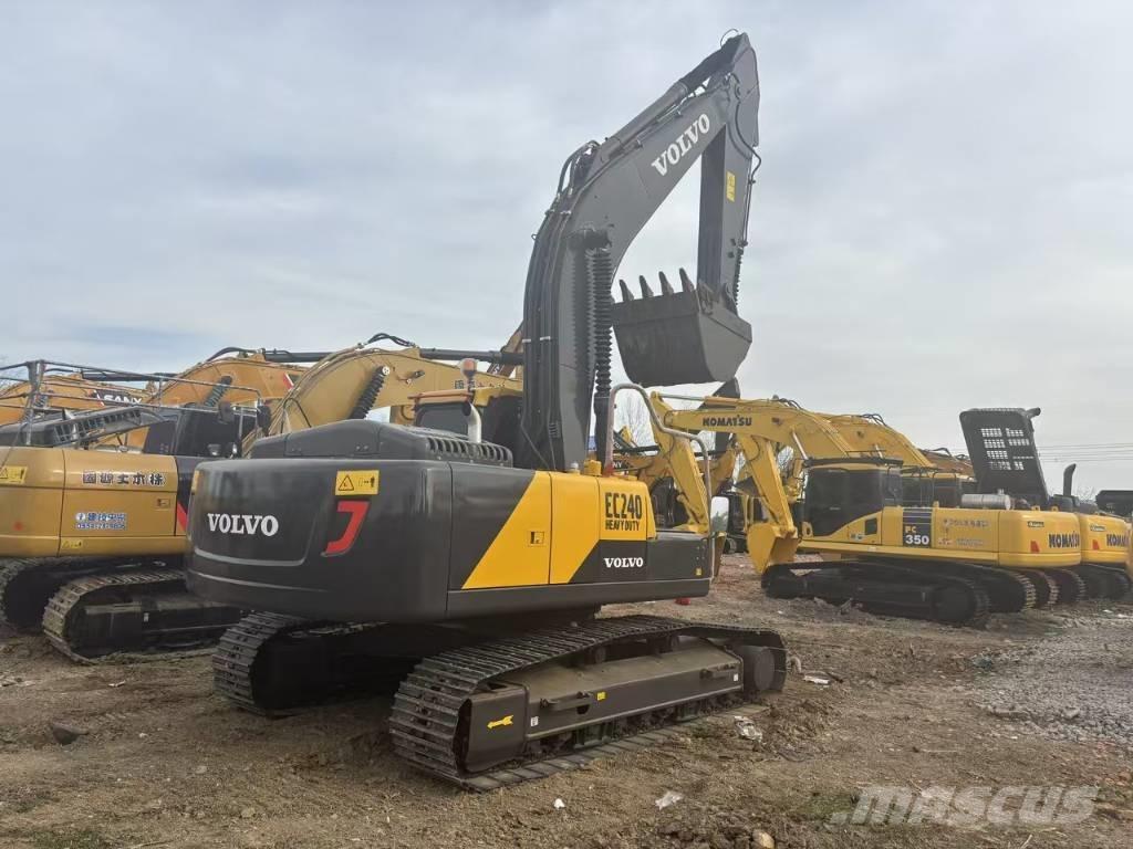 Volvo EC 240 大型油圧ショベル12t以上（パワーショベル・ユンボ）