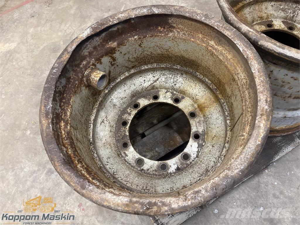 Valmet 860 24x26,5 タイヤ、ホイル、リム