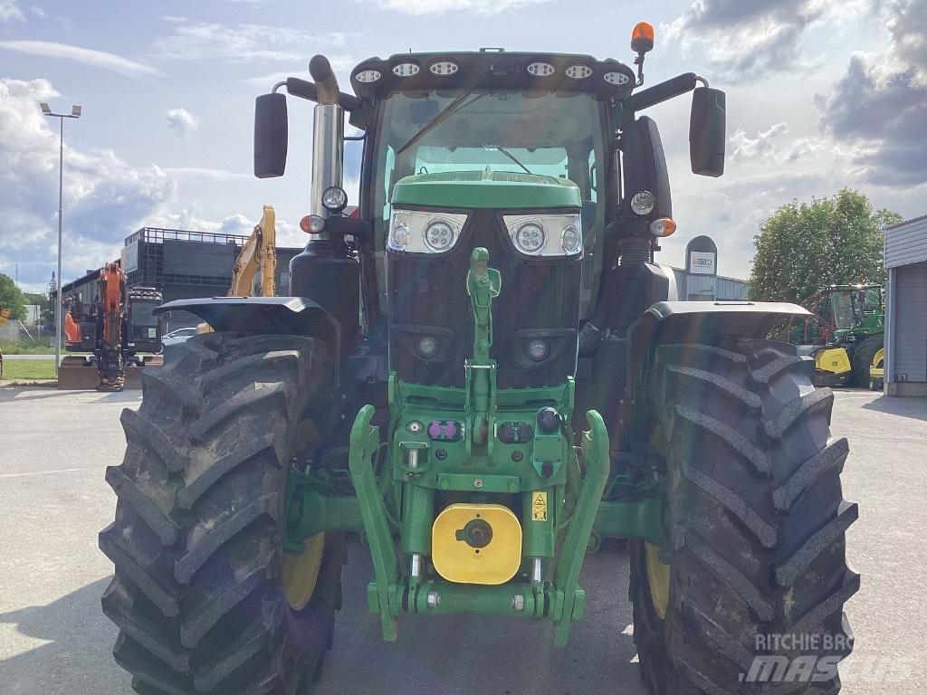 John Deere 6250 R トラクター