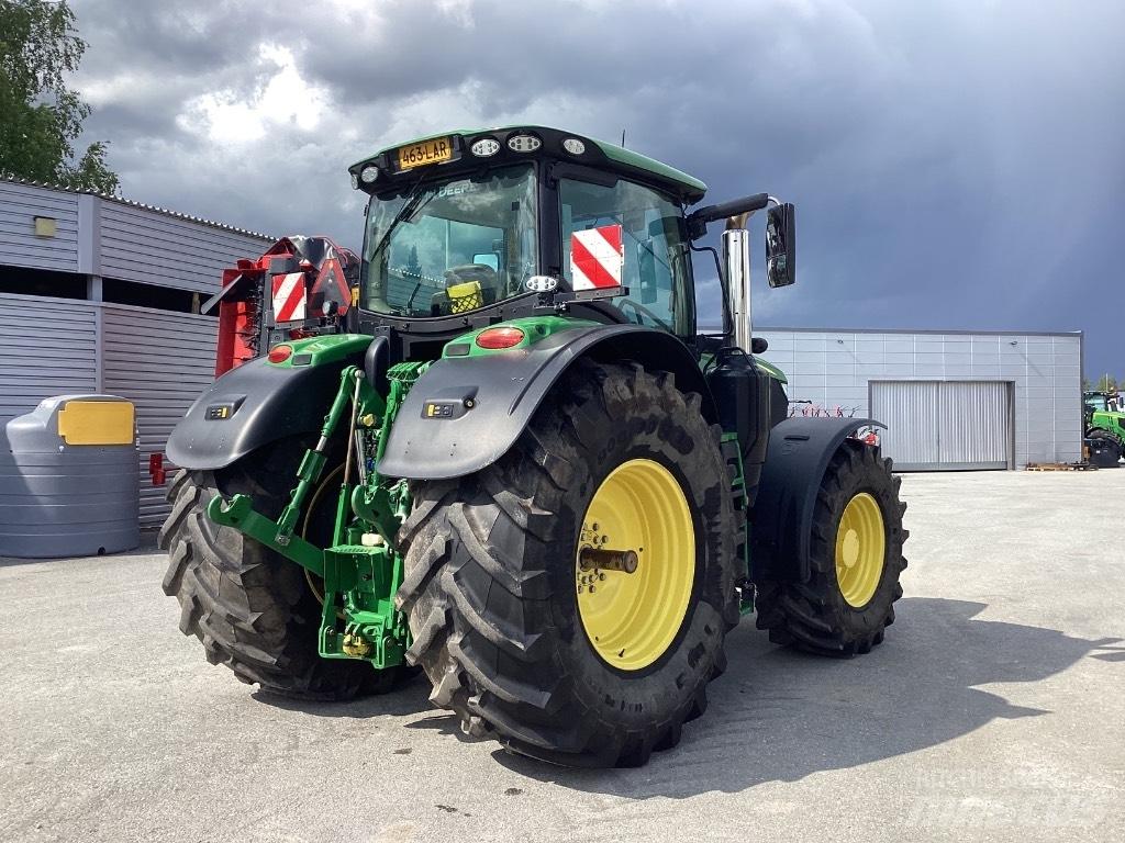 John Deere 6250 R トラクター