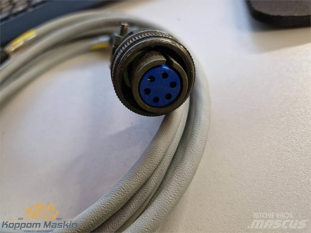 Rottne 401-13440 電子機器