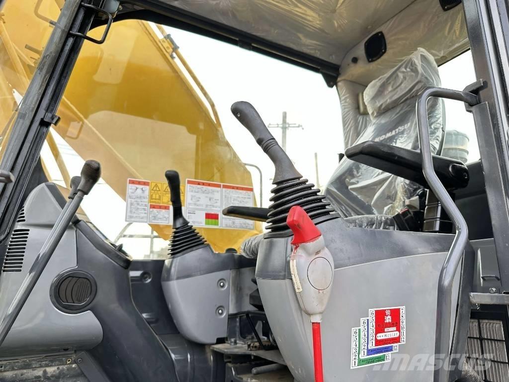 Komatsu PC 200-8 大型油圧ショベル12t以上（パワーショベル・ユンボ）