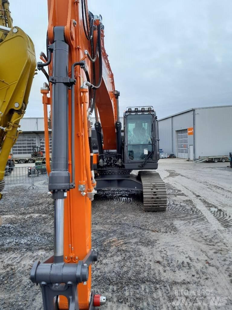 Develon DX 225 LC-7 大型油圧ショベル12t以上（パワーショベル・ユンボ）