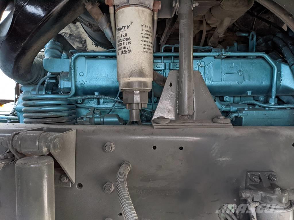 Howo 375 8x4 ダンプ