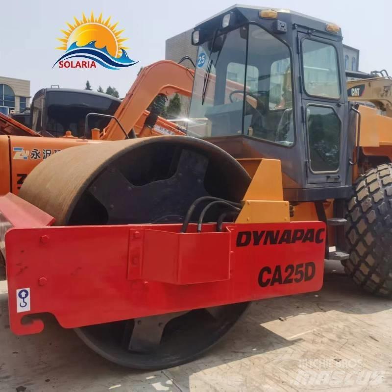 Dynapac ca25d 振動ローラ
