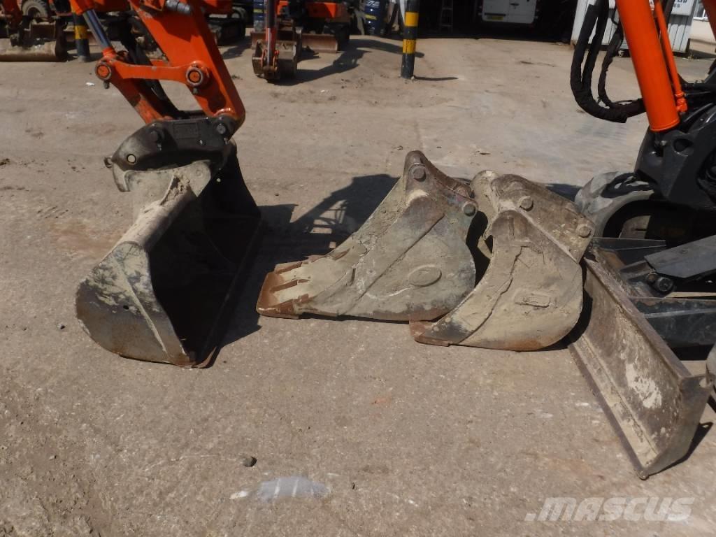 Hitachi ZX 85 US B-5 中型油圧ショベル 7ｔ-12ｔ（ユンボ・パワーショベル・バックホー）