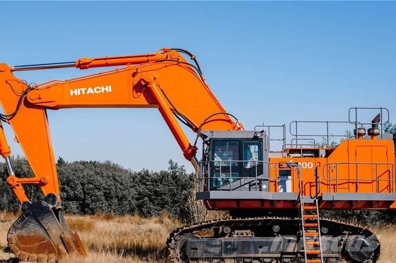 Hitachi EX1200 ミニ油圧ショベル 7t以下（ミニユンボ・ミニディガー）