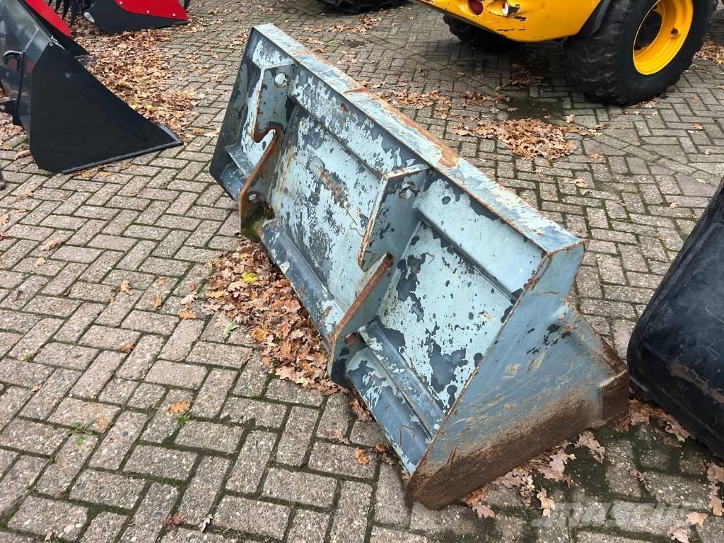 Kramer 318 ホイールローダー・タイヤショベル