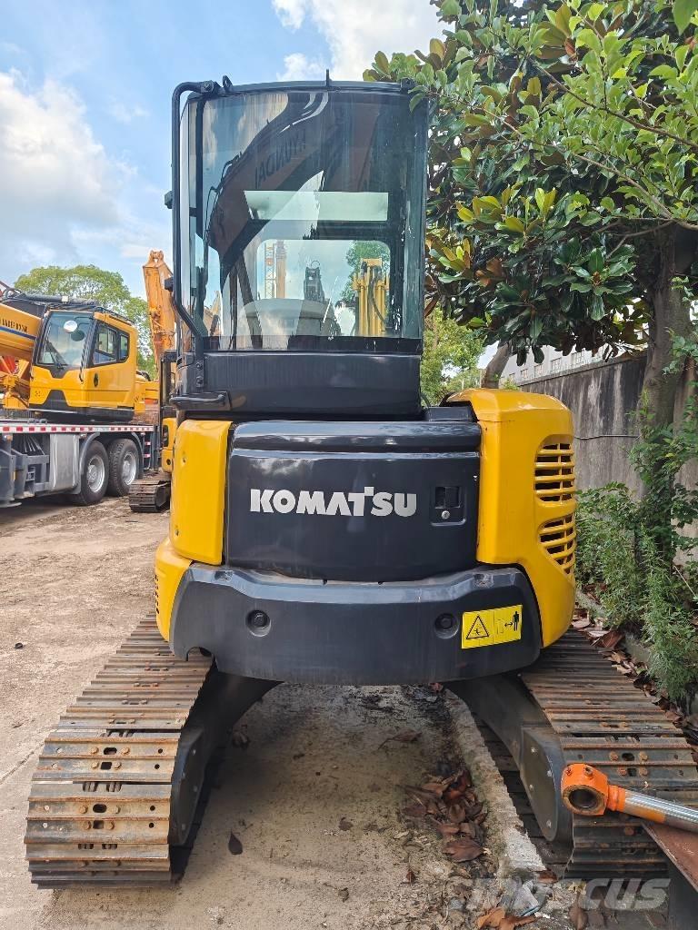 Komatsu PC 55 MR ミニ油圧ショベル 7t以下（ミニユンボ・ミニディガー）