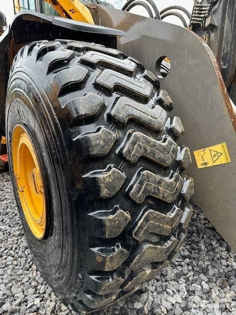 Volvo L 220 H ホイールローダー・タイヤショベル