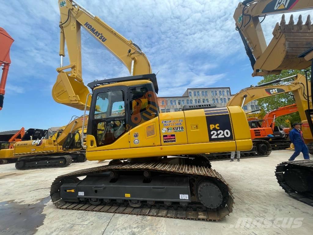 Komatsu PC 220-7 大型油圧ショベル12t以上（パワーショベル・ユンボ）