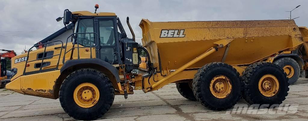 Bell B 25 E アーティキュレート式ダンプトラック