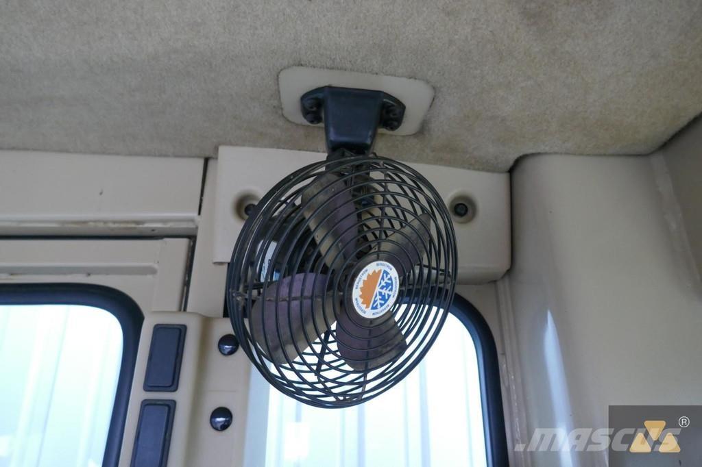 CAT 140H モーターグレーダー