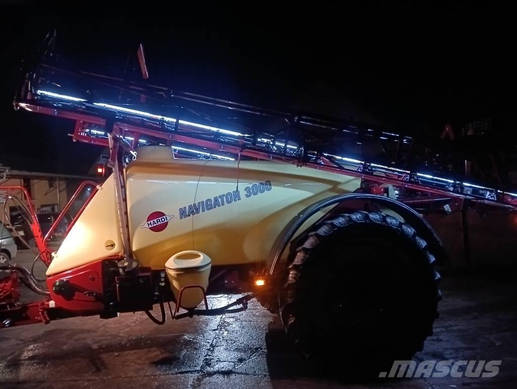 Hardi NAVIGATOR 3000 牽引型スプレイヤー