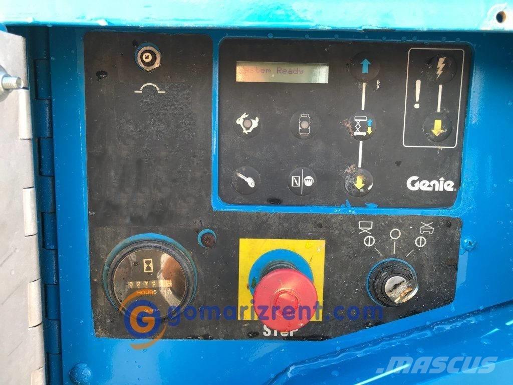 Genie GS 2668 RT シザースリフト