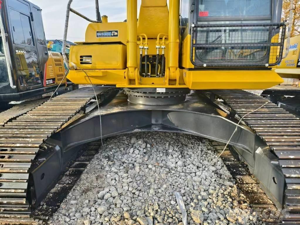 Komatsu PC 240 LC-8 大型油圧ショベル12t以上（パワーショベル・ユンボ）