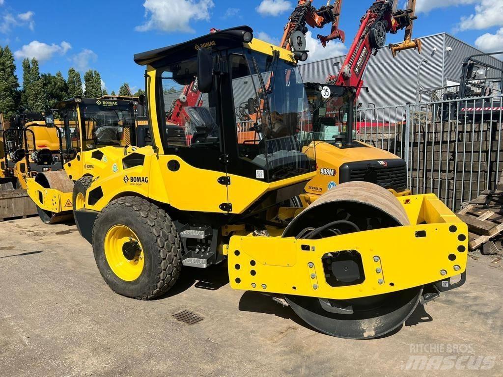 Bomag BW 177 D 振動ローラ