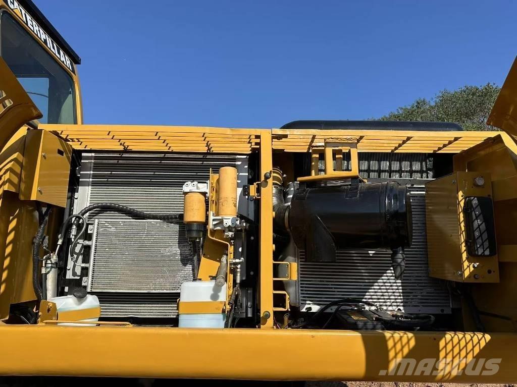 CAT 330C 大型油圧ショベル12t以上（パワーショベル・ユンボ）