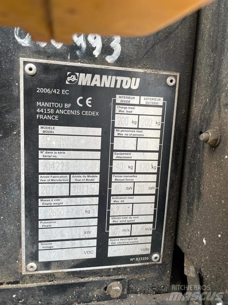 Manitou 100 VJR 垂直昇降型リフト