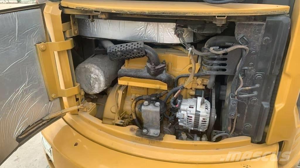 CAT 303 大型油圧ショベル12t以上（パワーショベル・ユンボ）