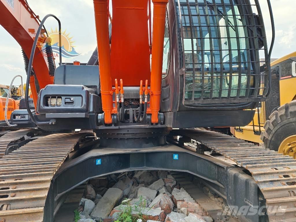 Hitachi ZX 200 大型油圧ショベル12t以上（パワーショベル・ユンボ）